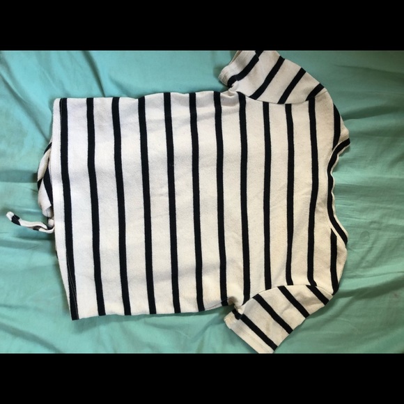 Striped Empyre Shirt - Picture 5 of 6